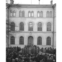 NKBFA DS1910 - Valborgsmässoafton på Läroverksgården