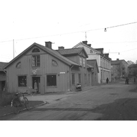 NKBFA DS1010 -
Skjutsaregatan - Östra Kvarngatan, Skomakar-Nisses.