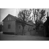 NKBFA DIB883 -
Gammal bebyggelse vid Östra Kvarngatan 10