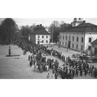 NKBFA DS1678 -
Lådbilstävling på Stora Torget. 1944-05-18