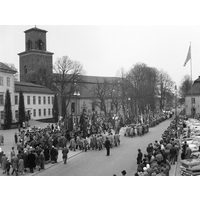 NKBFA DS1939 -
Första Majtåget lämnar Stora Torget.