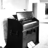 178400 001323 - Östlind & Almqvists pianofabrik - Orgel
