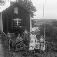 178400 005037 - Magnus Magnusson, Strandby Rexed med familj