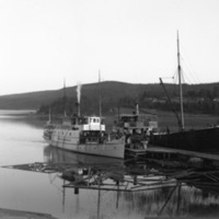 178400 007916 - Båtarna Nordstjernan och Maria vid Sulviks brygga