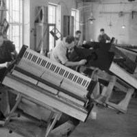 178400 002069 - Pianofabriken