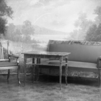 178400 004135 - Ateljébild av möbler