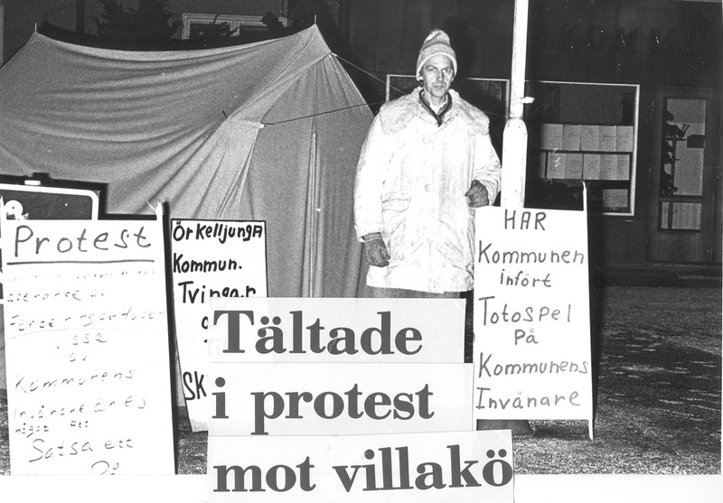 Mauritz Björk protesterar mot kommunen
