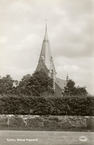 Skånes Fagerhults kyrka (Tornet och kyrktuppen).
