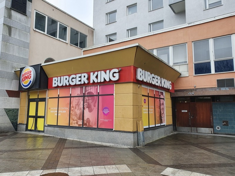 Restauranger i Jakobsbergs centrum stänger ned ...