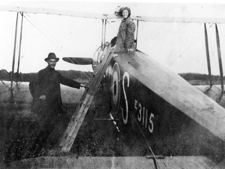 JkB 19490 - Flygfält
