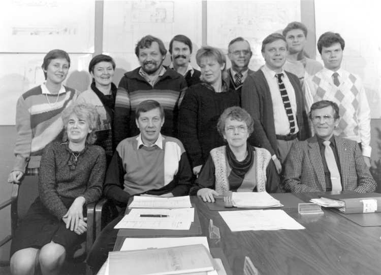 Fritidsnämnden 1983-1985. Ledamöter och supplea...