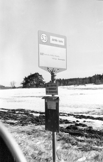 Busshållplatsen vid Norrviksvägen-Kyrkvägen i B...