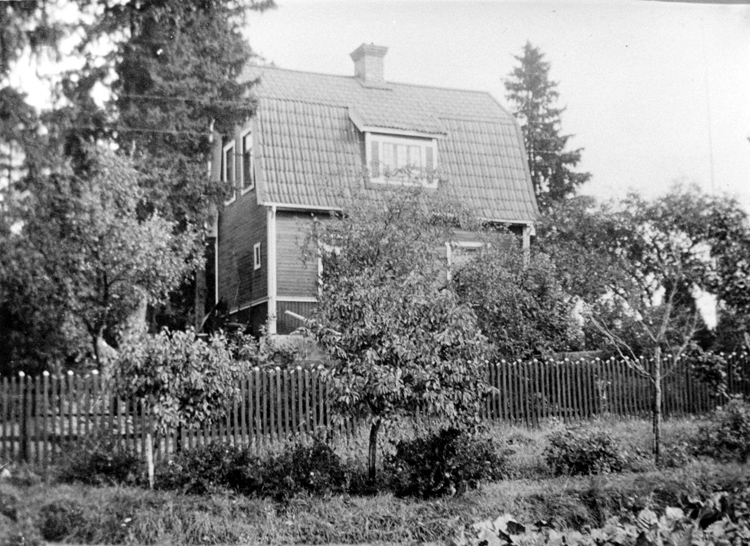 Barkarby. Villa Lill Marma, Åkerbyvägen 20, Bar...