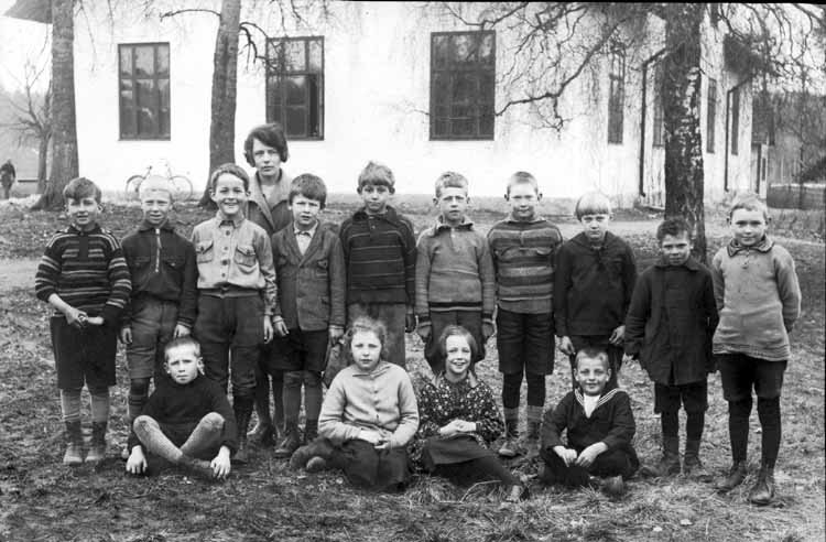 Aspnässkolan. Klass 1 eller 2 läsåret 1929/30 e...