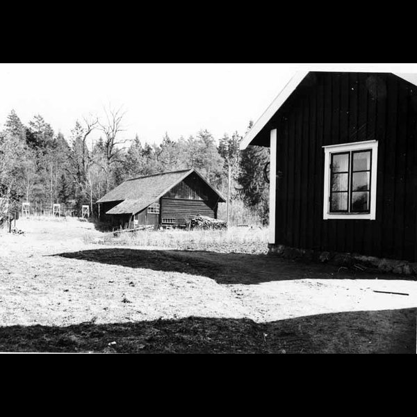 JkB 01044 - Gård