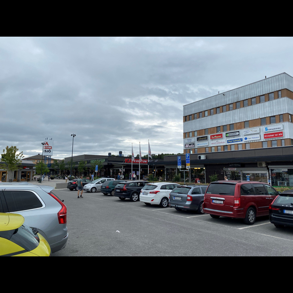 JkB21383 - Sommarjobbare dokumenterar Järfälla 2021