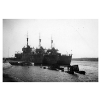 000485 - Torpedfartyg vid ångbåtsbryggan.