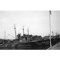001542 - Militärbåtar