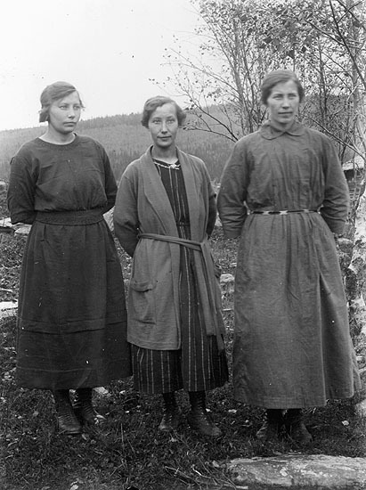Systrarna Gerda, Ida och Elin, födda Hedman.