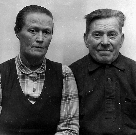 Hemmansägare Manfred Åström, och hans hustru Al...
