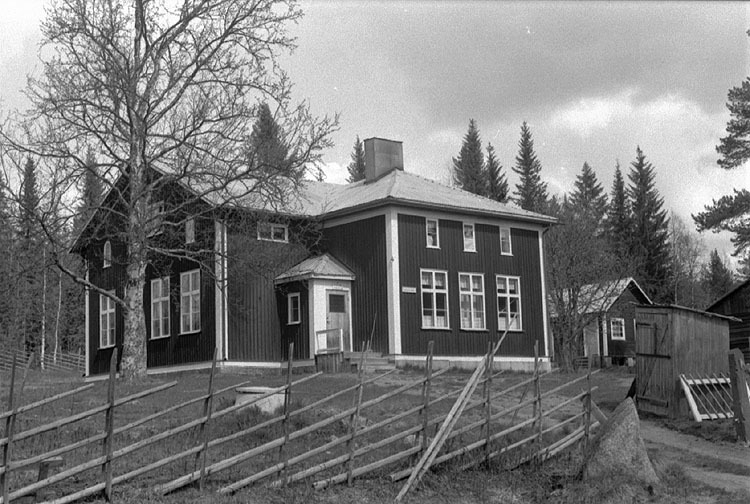 Skolhuset vid Siksjön, numera Siksjögården.