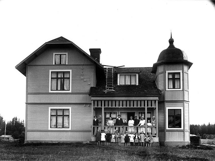 Albert Anderssons gård Stortjärn. Bilden är tag...