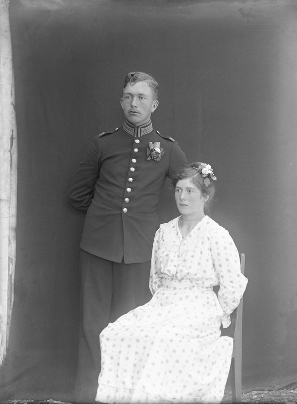 Adrian Strömgren och Astrid Karlsson, Svarttjärn.