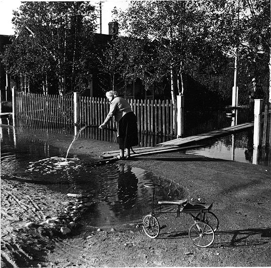 Översvämning i Hamn 1942.