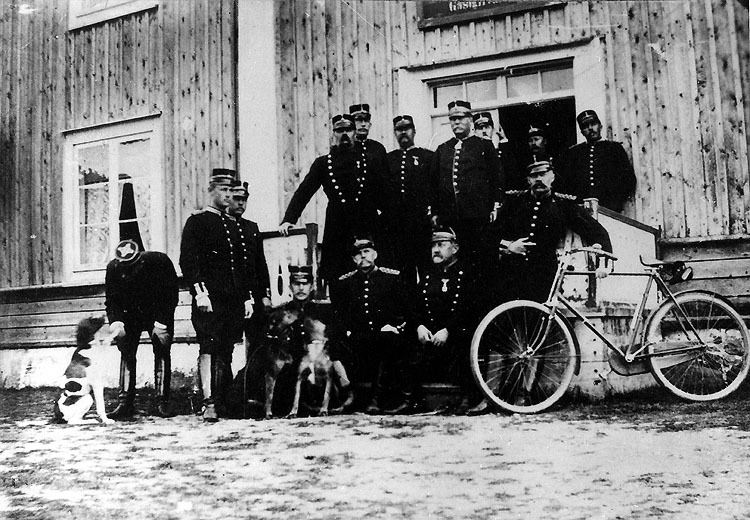 Regementena I 20. Officiersövningar i Sörmjöle ...
