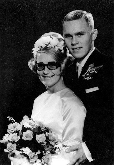 Bo-Göran Jonsson född 1944 och hustrun Ingrid K...