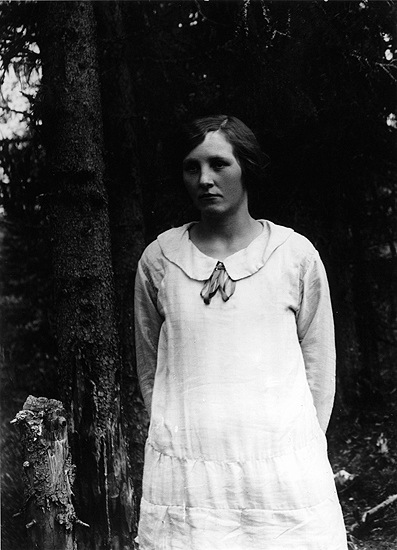 Helga Åberg, född Andersson 1908.