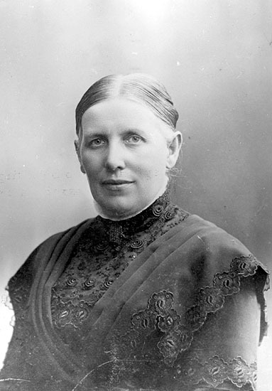 Fru Lotten Dahlstedt född 5/2 1860.