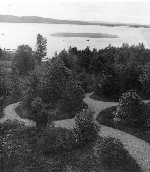 Utsikt av Volgsjön från prästgården.