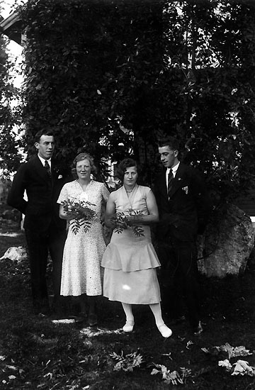 Gustav Falk med fru Signe född, Lindberg  och A...