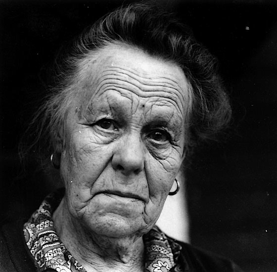 Fru Hulda Strömberg, Karlsbacka.