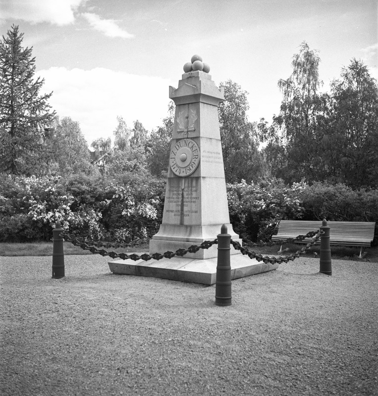 Dunkers gravmonument Umeå 1934