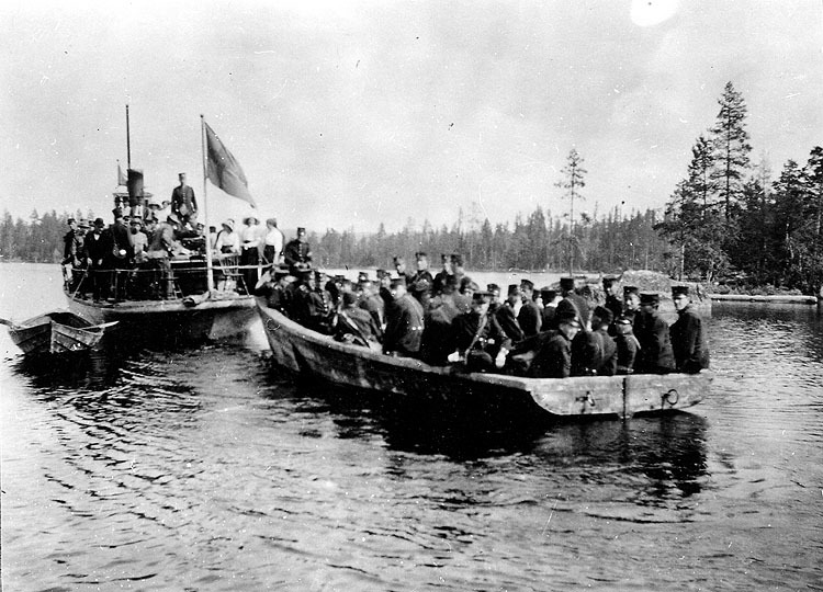 Regementena I 20. Båtfärd på Malgomaj.