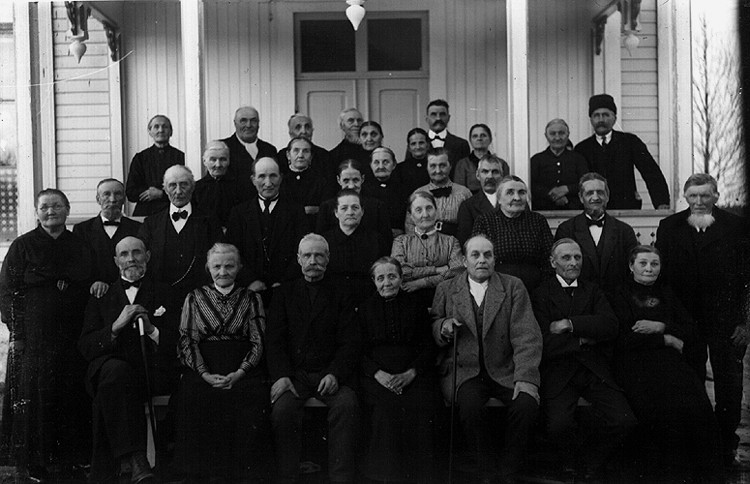EFS-medlemmar fotograferade omkring 1915 på mis...