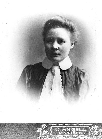 Margareta Israelsson, 1885-1957. Hon var gift m...
