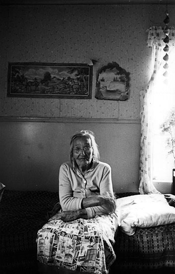 Fröken Maria Karlsson, 83 år. Hjalmar Karlssons...