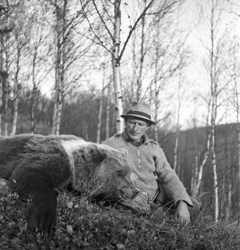 Karl-Erik Grundström, Ammarnäs med björn 29 sep...