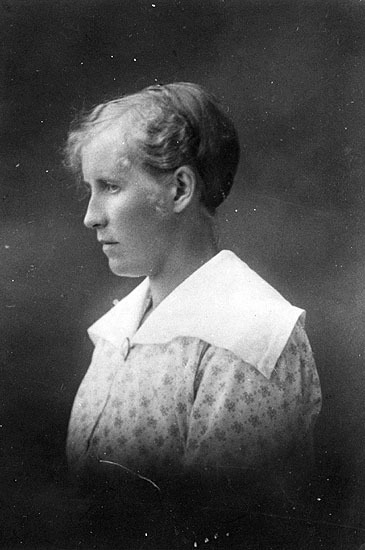 Fanny Backman, Trevnaden.