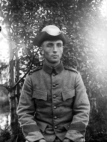 Soldat Bergqvist porträtterad 13/9 1924.