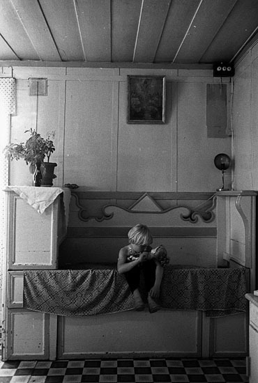 Maj-Britt Mårtensson, 6 år, fotograferad i förä...