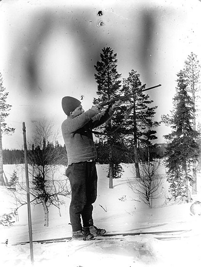 Harald Österberg som jägare på 1920-talet.