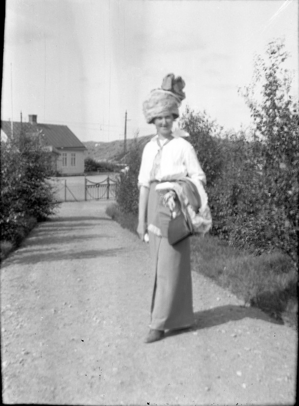 Maria Stenberg med hatt, Sorsele, 1908.