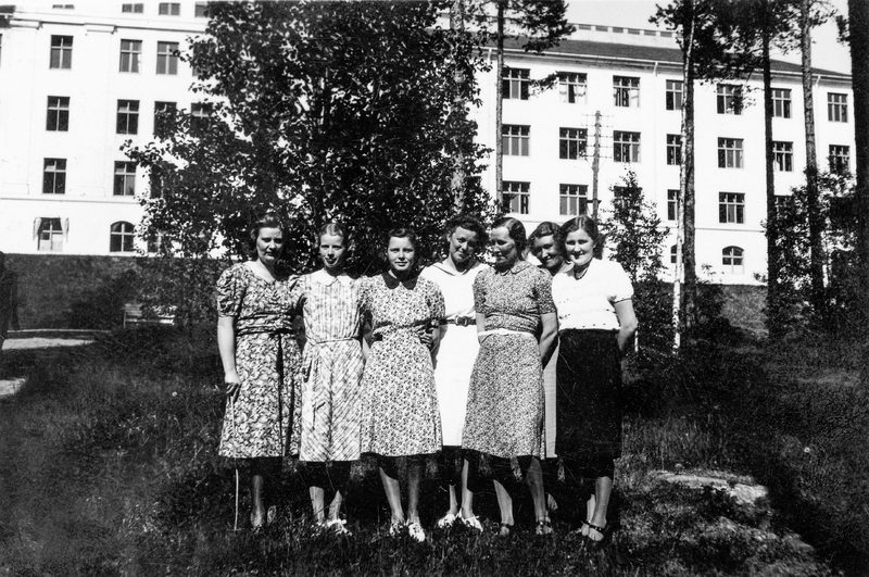 Sommaren 1941, Hällnäs sanatorium. Gerda Karlss...