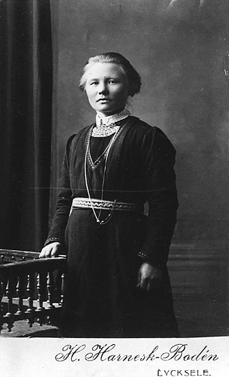 Anna Nilsson, född Oskarsson.