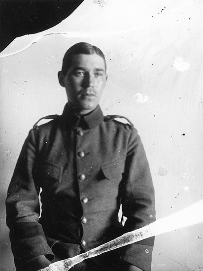Regementena I 20. Max Ångman i det militära, 1916.