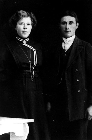 Anna och K A Karlsson.
